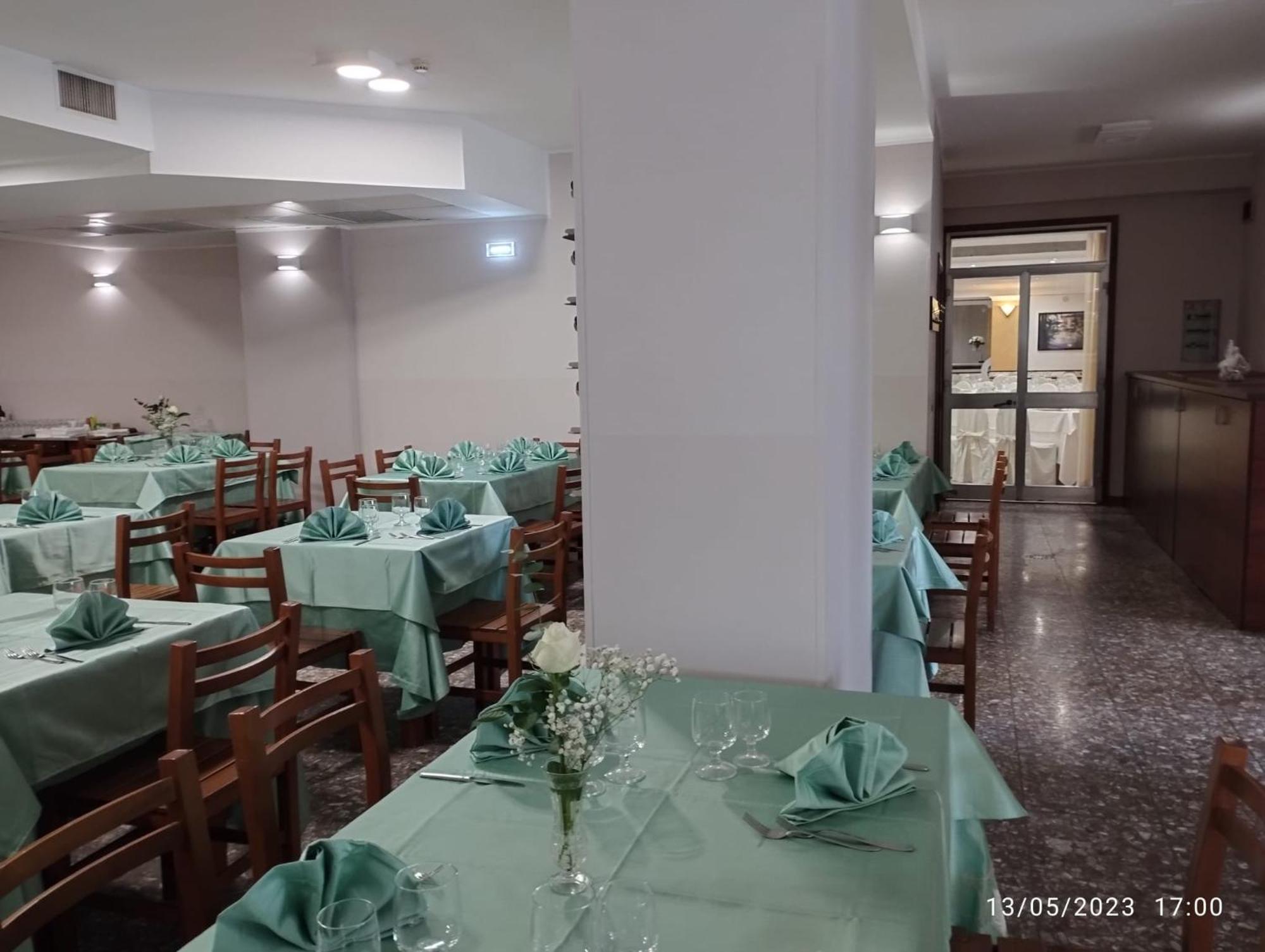 Hotel Ristorante San Giovanni Фалерна Екстериор снимка