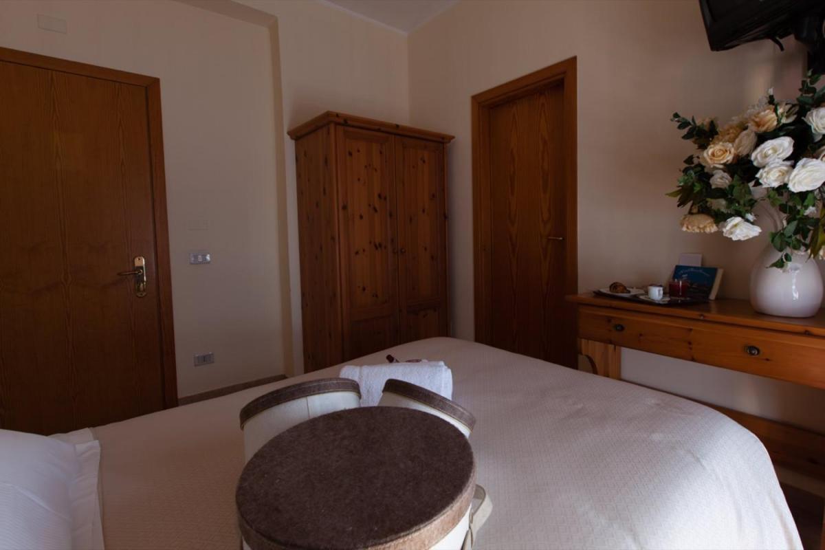 Hotel Ristorante San Giovanni Фалерна Екстериор снимка
