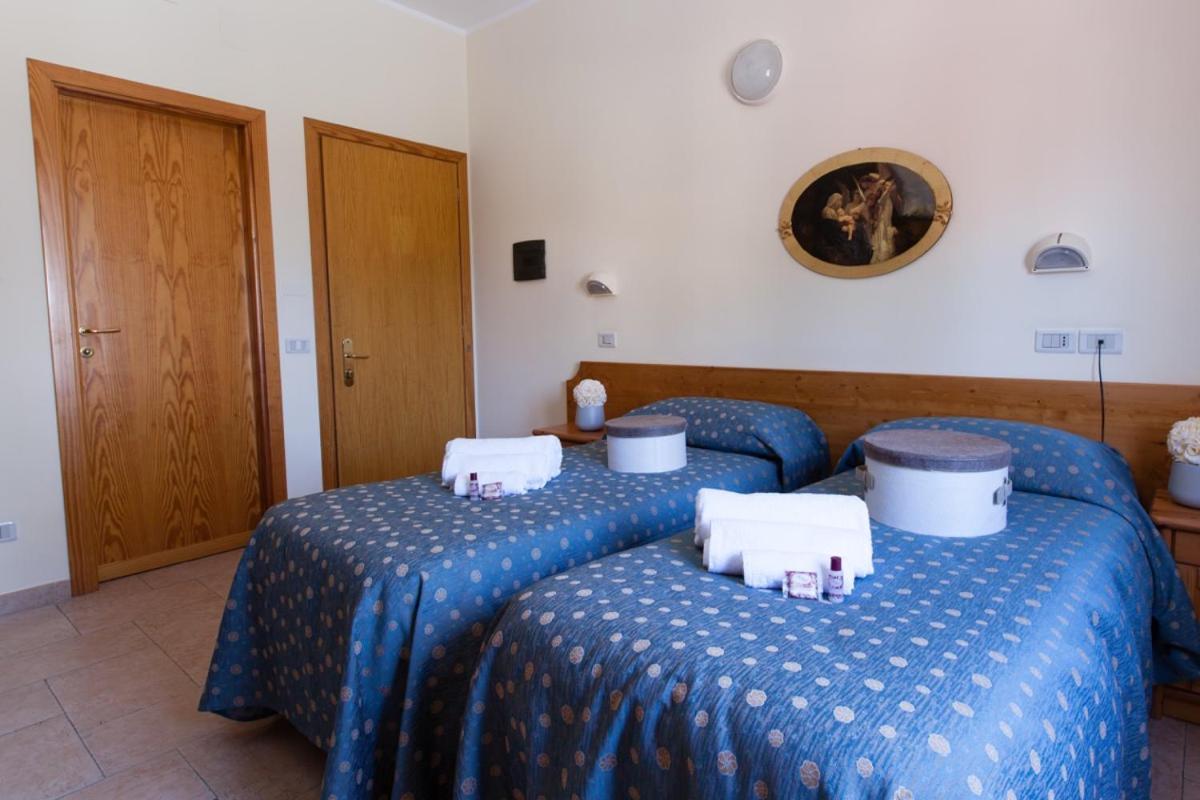 Hotel Ristorante San Giovanni Фалерна Екстериор снимка